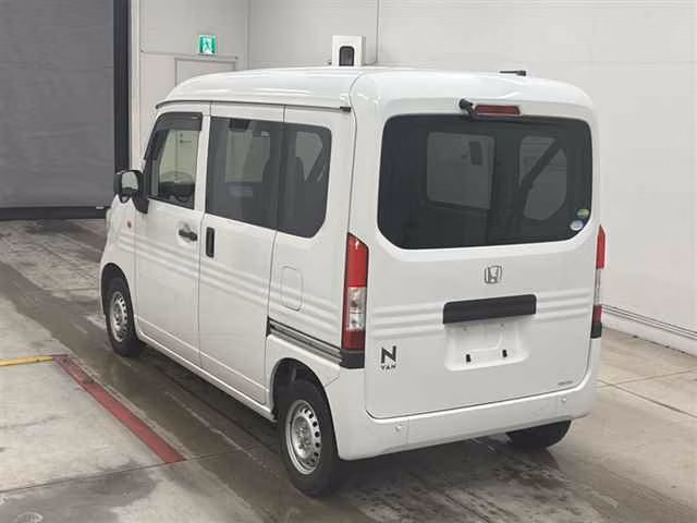 HONDA N-VAN