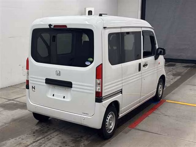 HONDA N-VAN