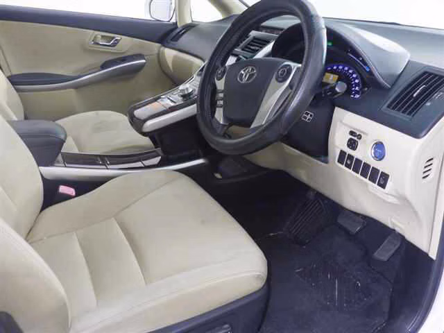TOYOTA SAI