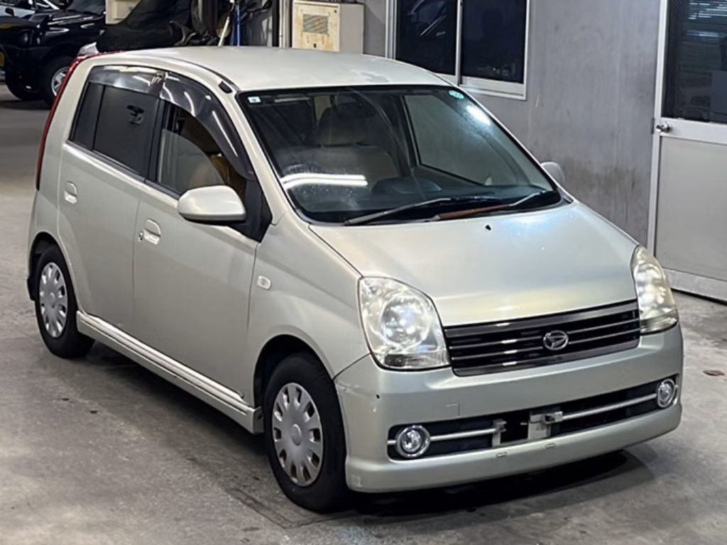 DAIHATSU MIRA AVY