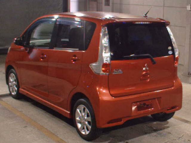 MITSUBISHI EK CUSTOM