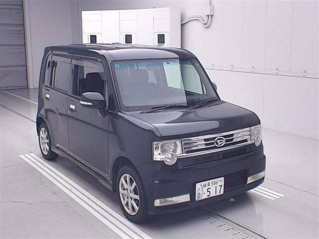 DAIHATSU MOVE CONTE