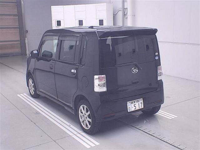 DAIHATSU MOVE CONTE