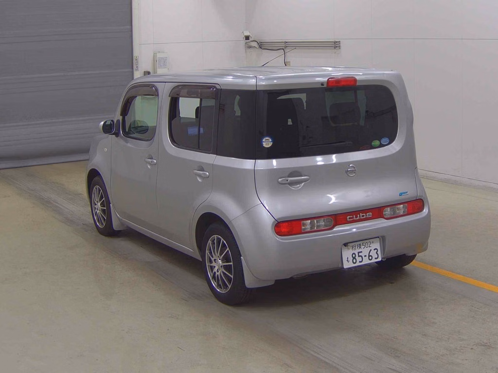 NISSAN CUBE