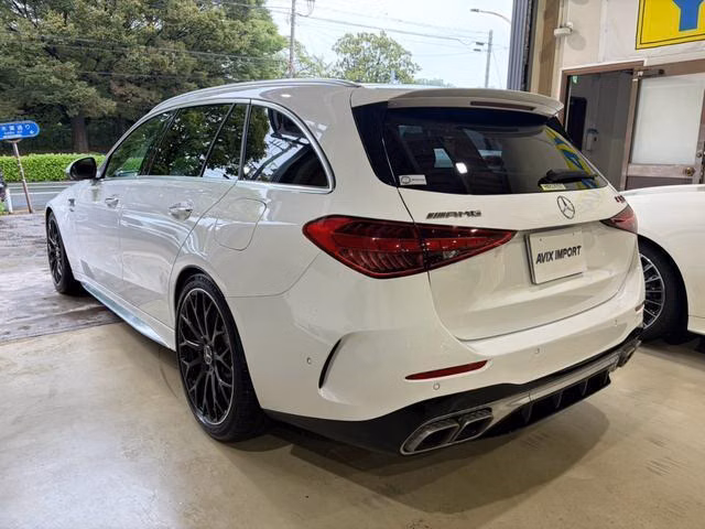 MERCEDES-BENZ C-CLASS
