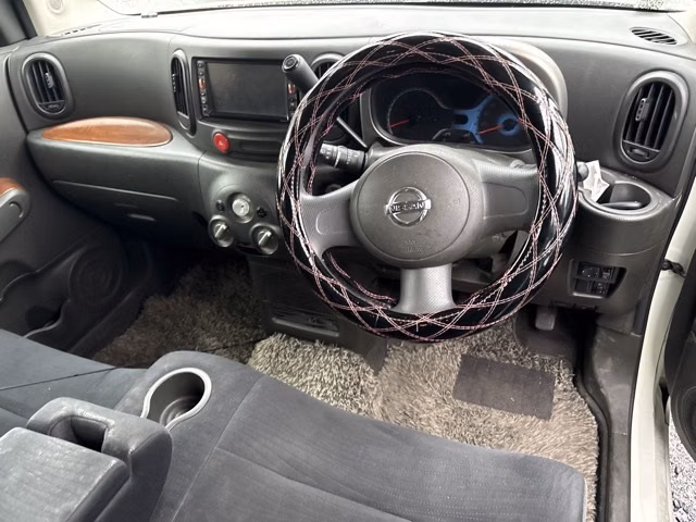 NISSAN CUBE