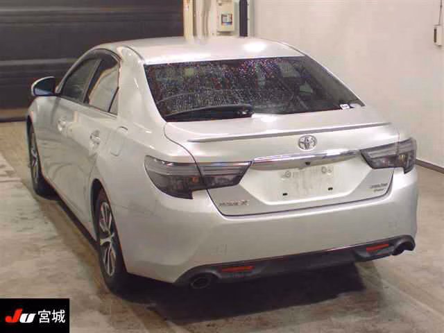TOYOTA MARK X