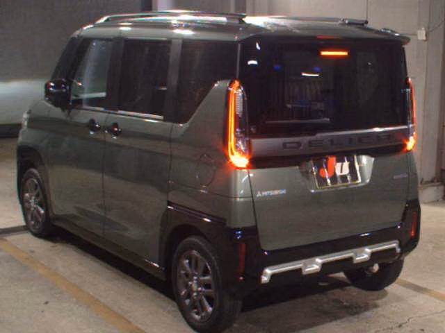 MITSUBISHI DELICA MINI