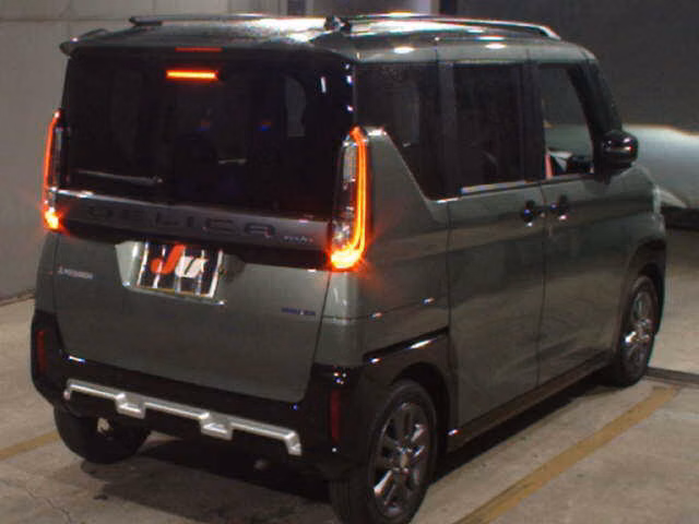 MITSUBISHI DELICA MINI