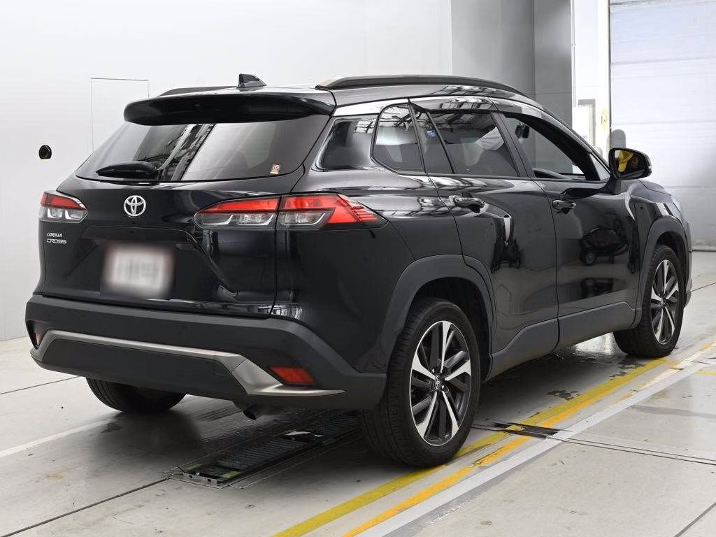 TOYOTA COROLLA CROSS