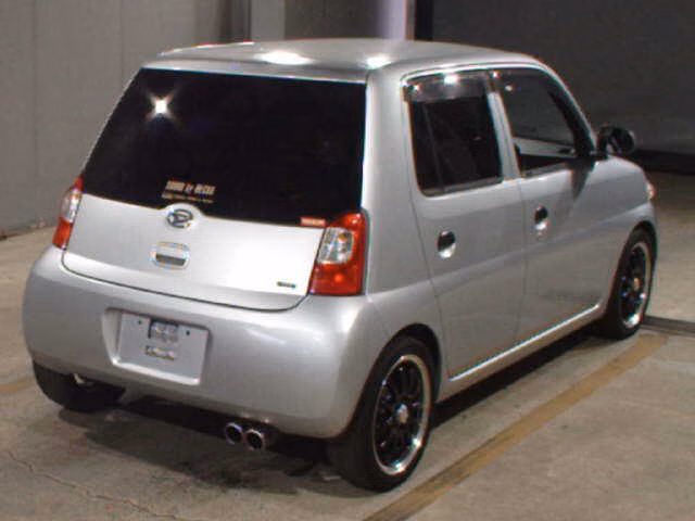 DAIHATSU ESSE