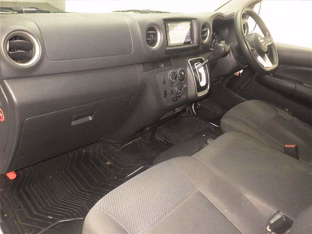 NISSAN CARAVAN