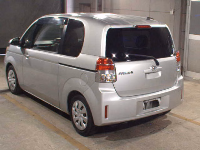TOYOTA SPADE