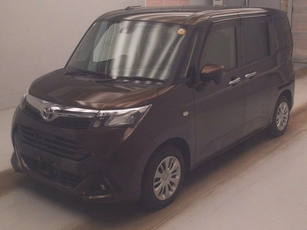 TOYOTA TANK
