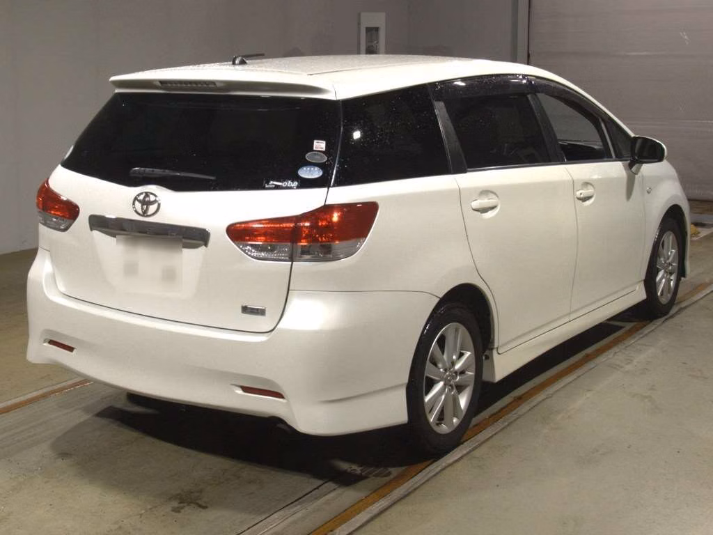 TOYOTA WISH