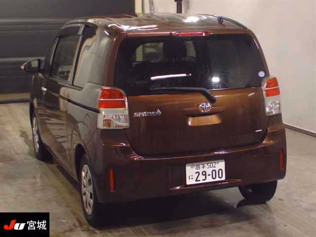 TOYOTA SPADE