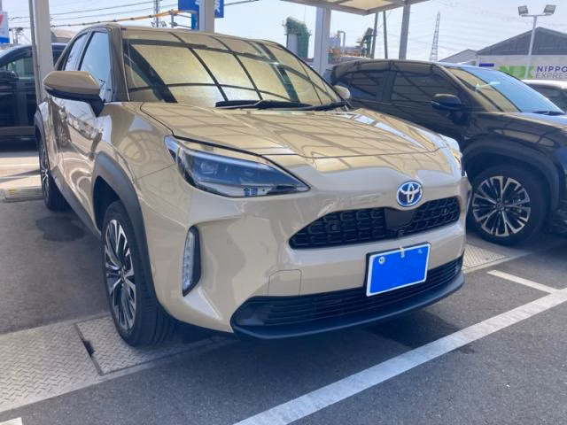 TOYOTA YARIS CROSS