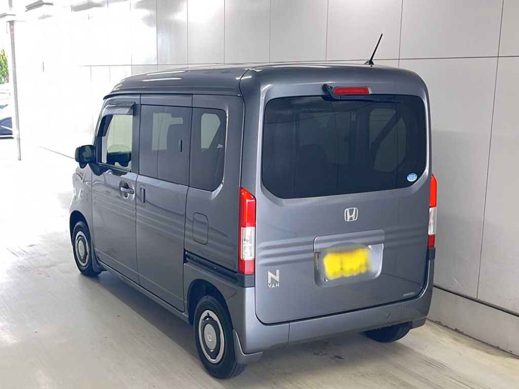 HONDA N-VAN