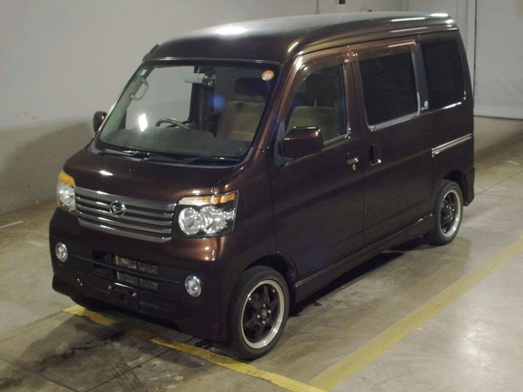 Daihatsu Atrai