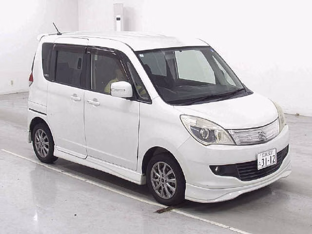 SUZUKI SOLIO