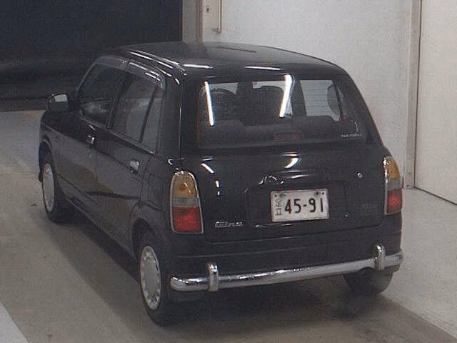 DAIHATSU MIRA GINO