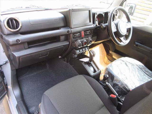 SUZUKI JIMNY SIERRA