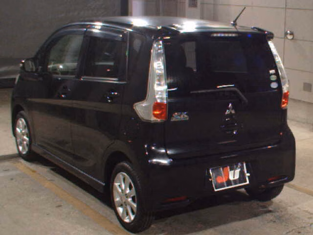 MITSUBISHI EK CUSTOM
