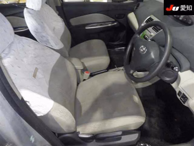 TOYOTA BELTA