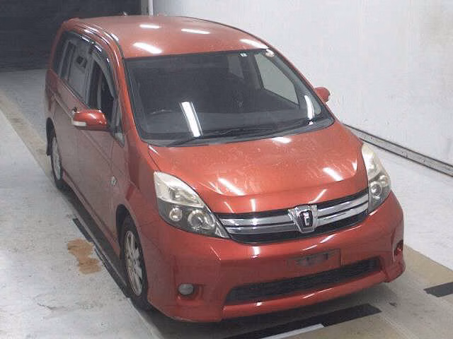 TOYOTA ISIS