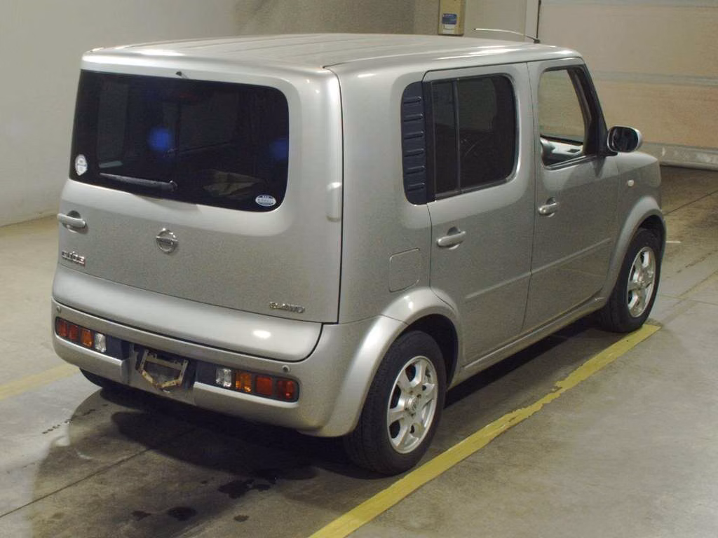 NISSAN CUBE