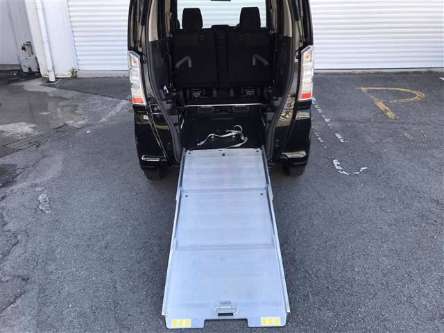 Honda N-BOX+