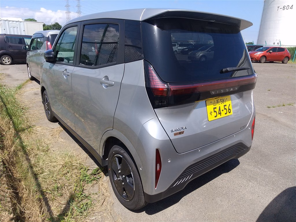 NISSAN SAKURA