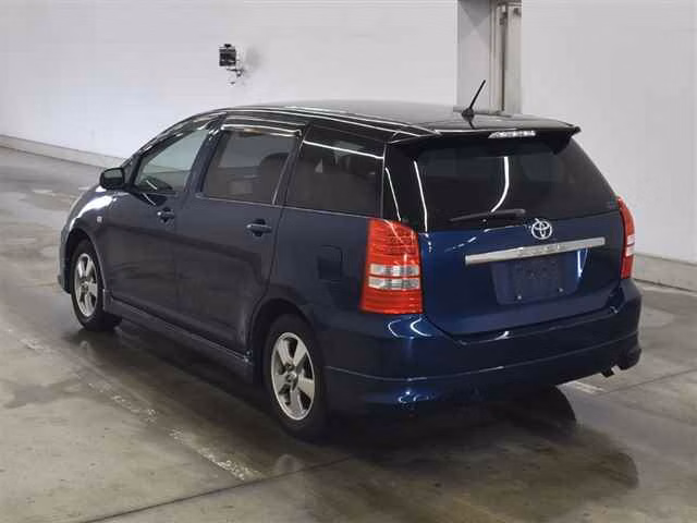 TOYOTA WISH