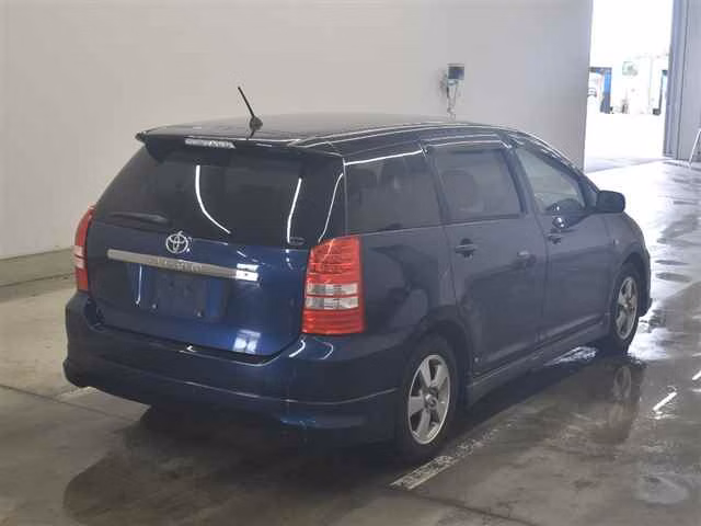 TOYOTA WISH
