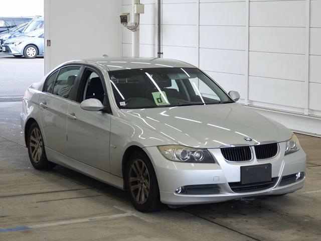 BMW 3-SERIES