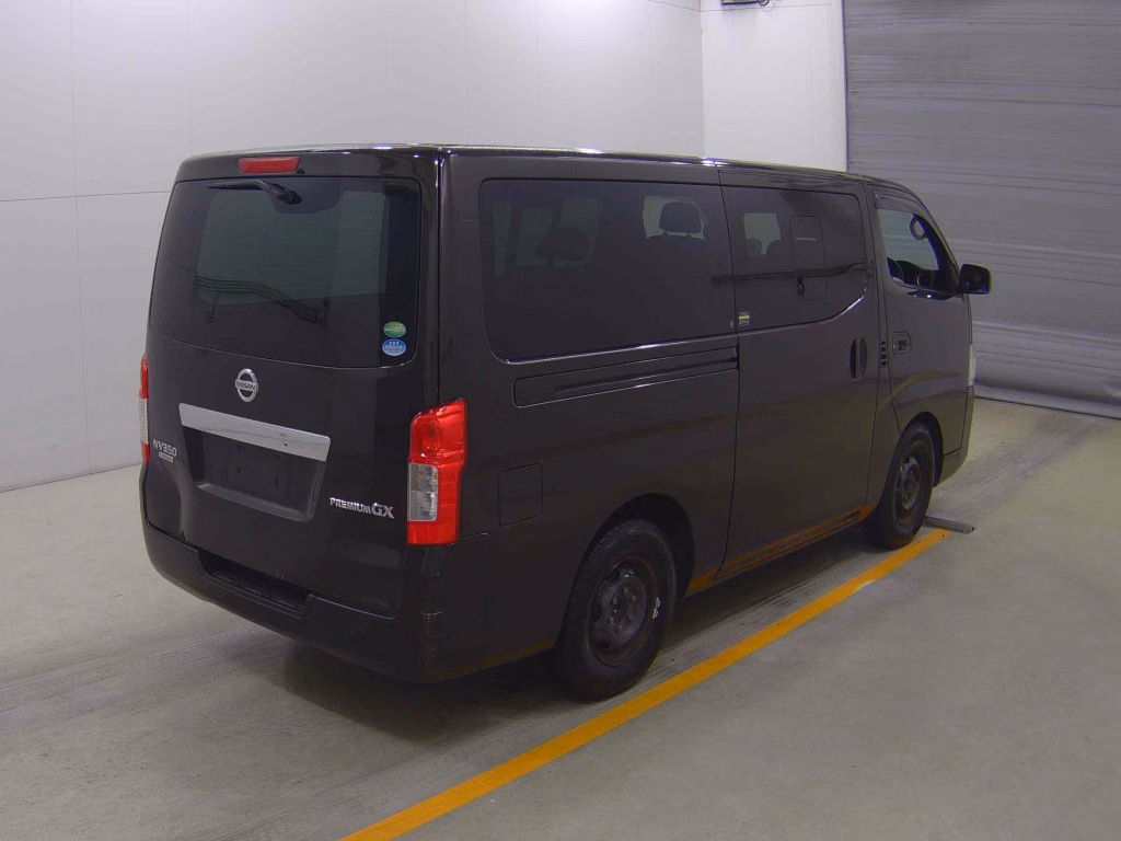 NISSAN NV350 CARAVAN