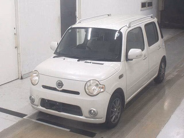 DAIHATSU MIRA COCOA