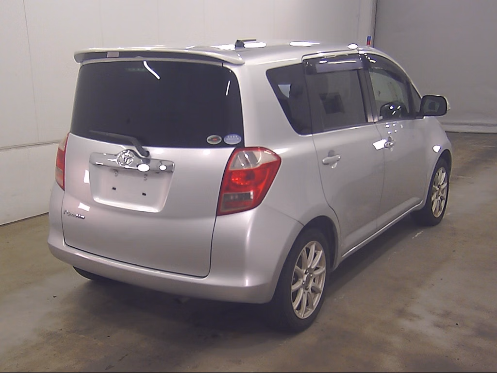 TOYOTA RACTIS