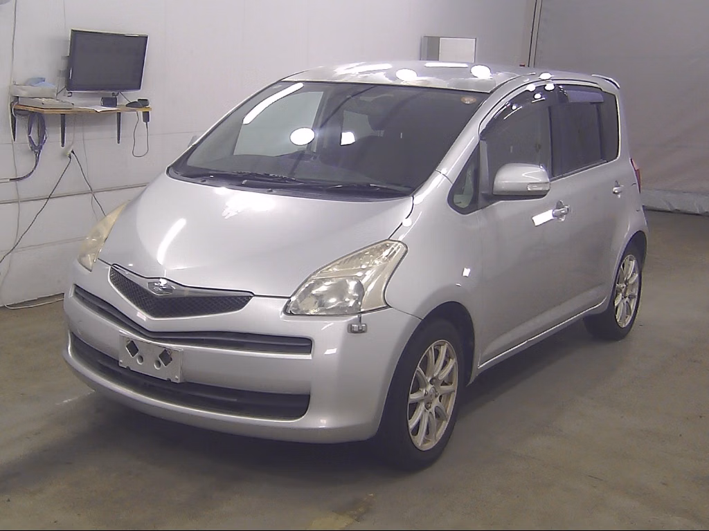 TOYOTA RACTIS