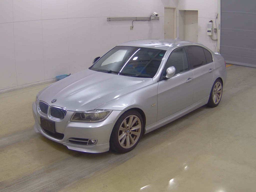 BMW 3-SERIES