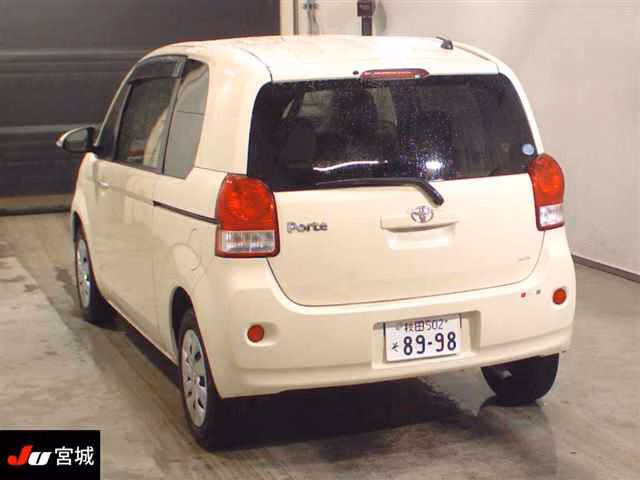 TOYOTA PORTE