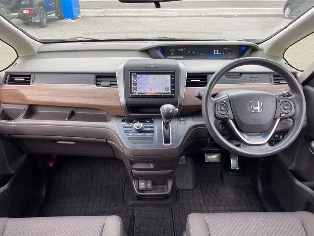 Honda Freed+