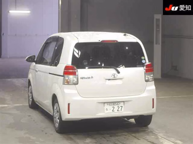 TOYOTA SPADE