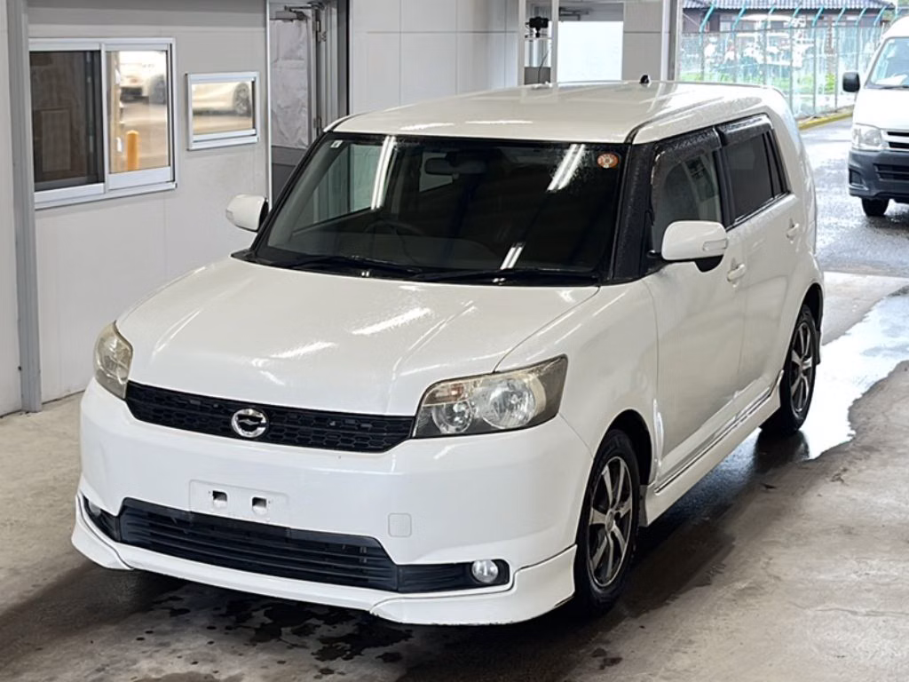 Toyota Corolla Rumion