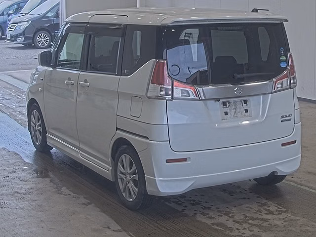 SUZUKI SOLIO