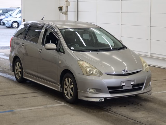TOYOTA WISH