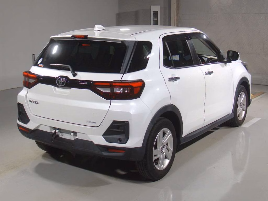 TOYOTA RAIZE