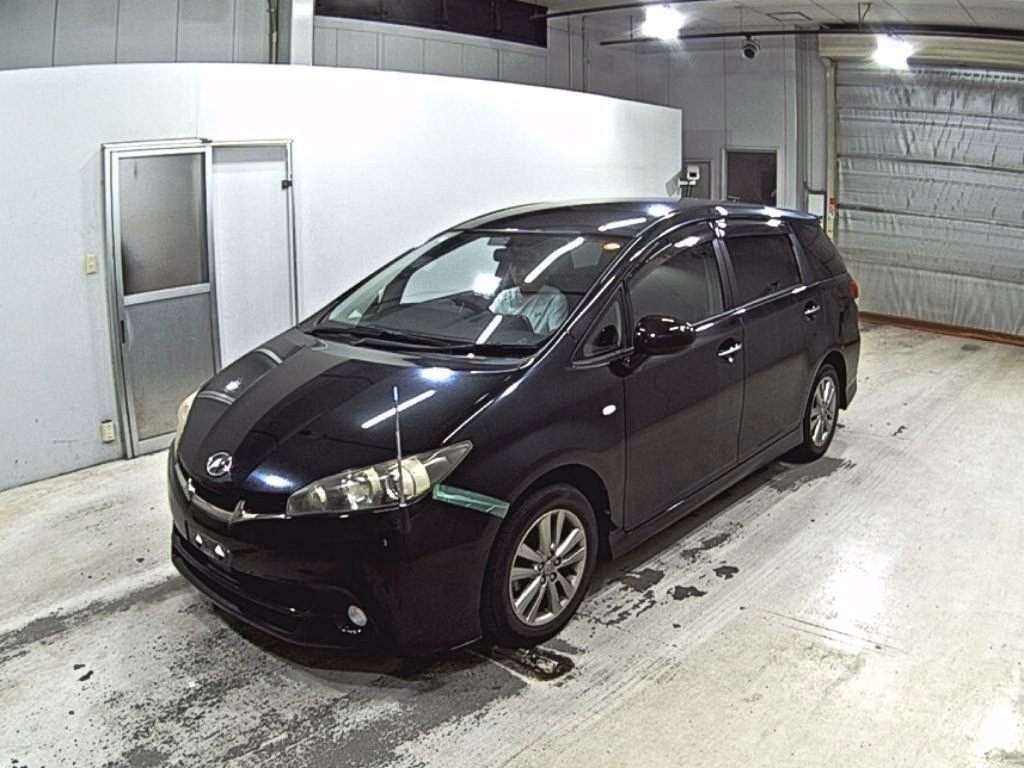 TOYOTA WISH