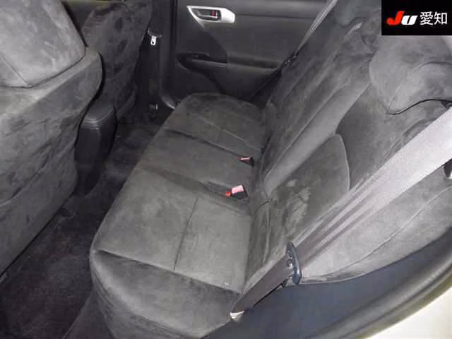 LEXUS CT200H