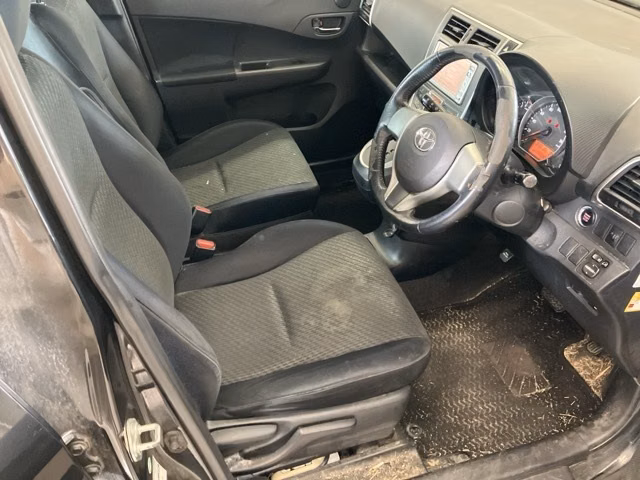 TOYOTA RACTIS